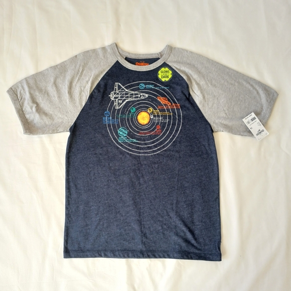 OshKosh B'gosh Other - OshKosh B'gosh Space Graphic Tee in Blue and Gray